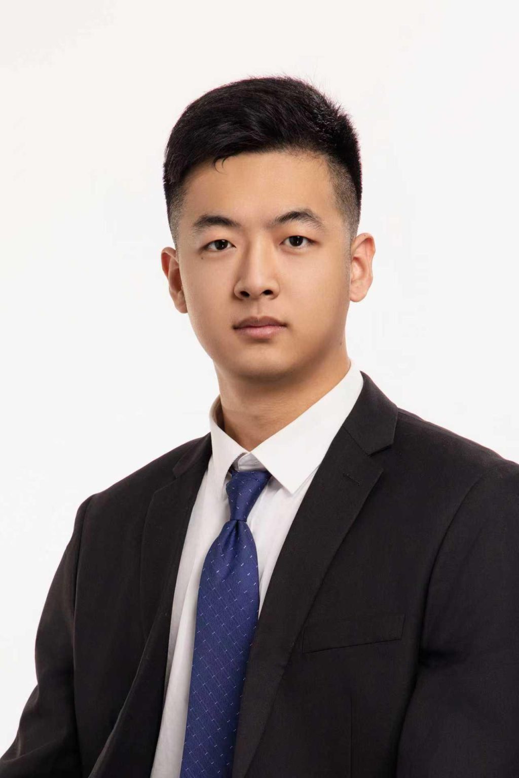 张旭冉